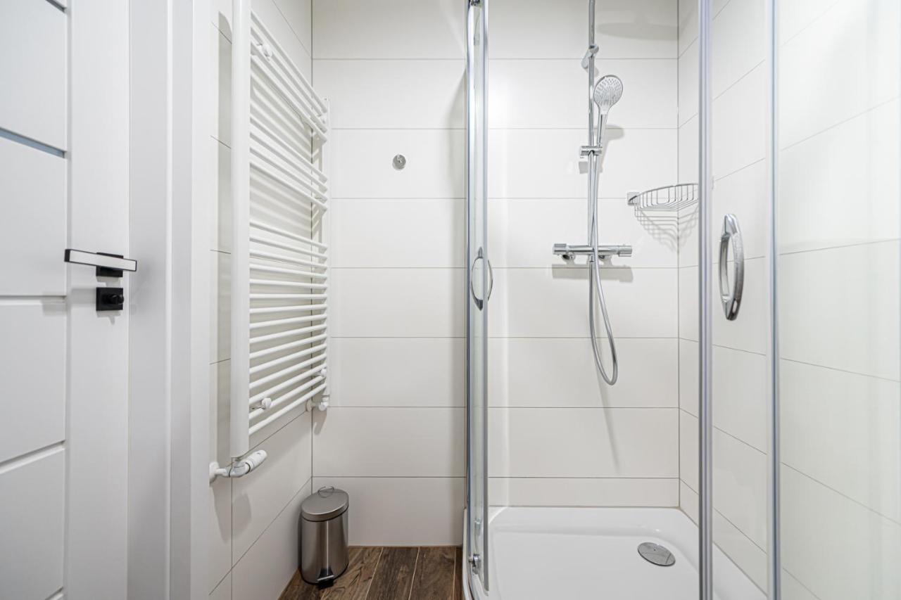 Apartment 24H With Free Garage And Ac Jagielly 5 Wrocław Exteriör bild