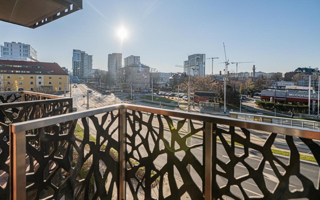 Apartment 24H With Free Garage And Ac Jagielly 5 Wrocław Exteriör bild