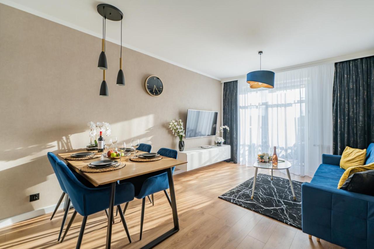 Apartment 24H With Free Garage And Ac Jagielly 5 Wrocław Exteriör bild