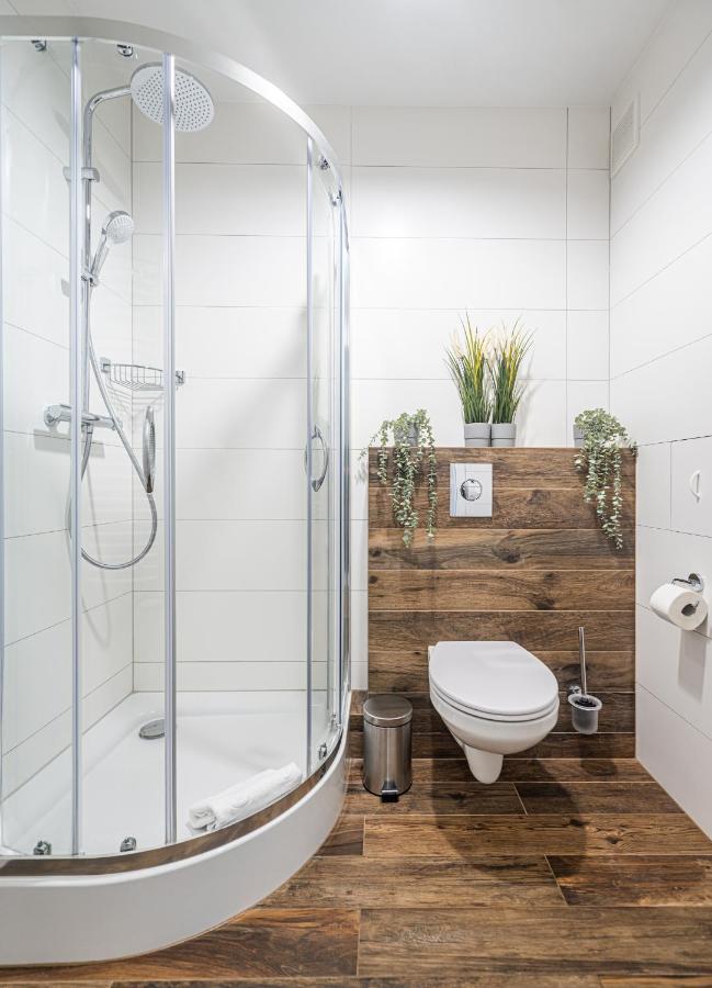 Apartment 24H With Free Garage And Ac Jagielly 5 Wrocław Exteriör bild